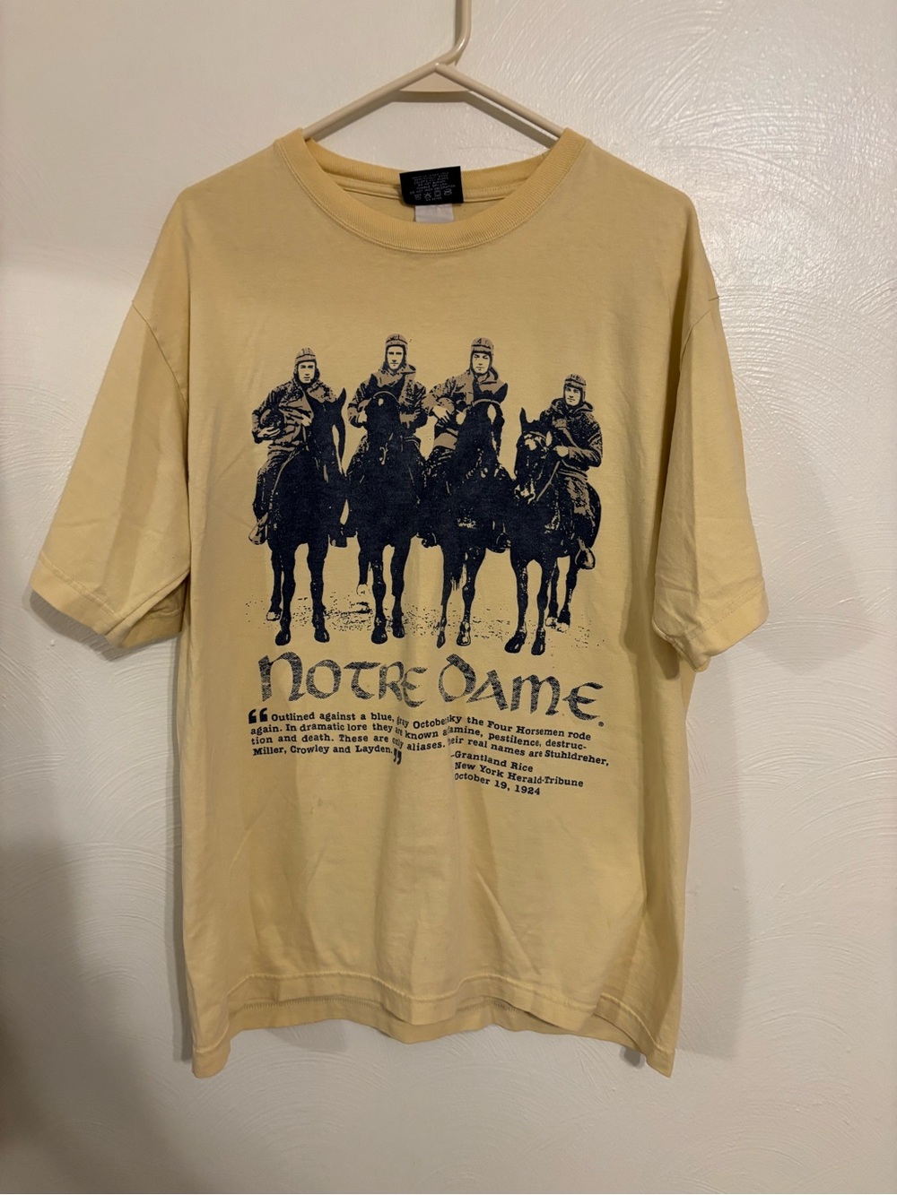Vintage JanSport Notre Dame Four Horsemen T Shirt Men’s L Yellow